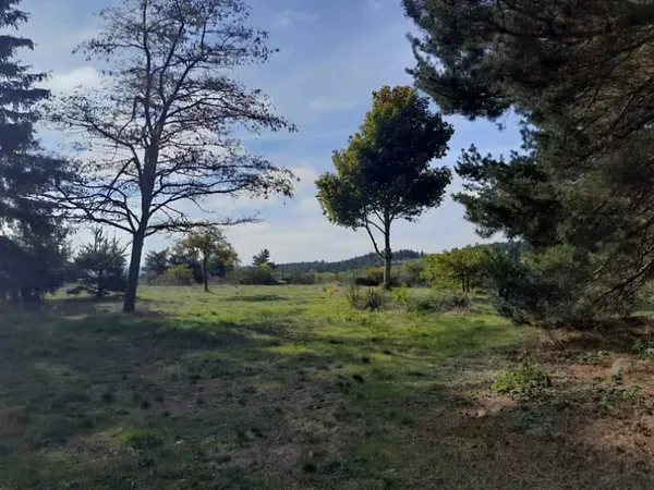 Terrain 1166 m²