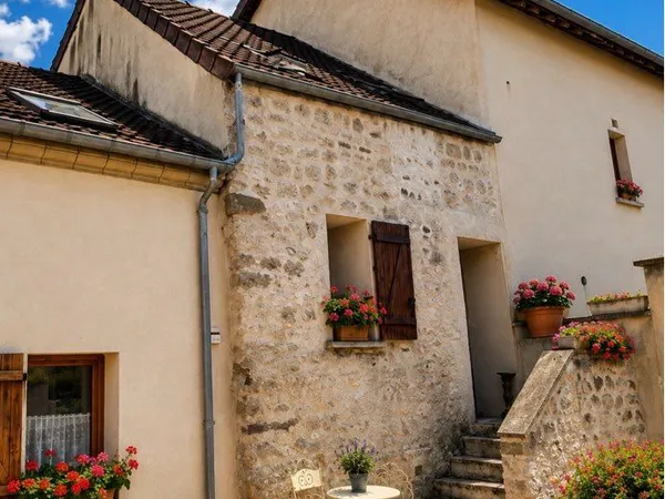 Maison de charme en co-propriété dans un corps de ferme à Auvers sur Oise