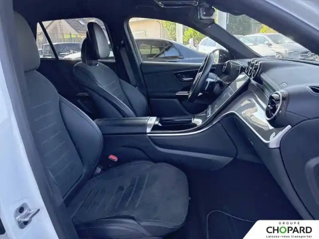 Mercedes Glc 300 e 9g-tronic 4matic — photo 13