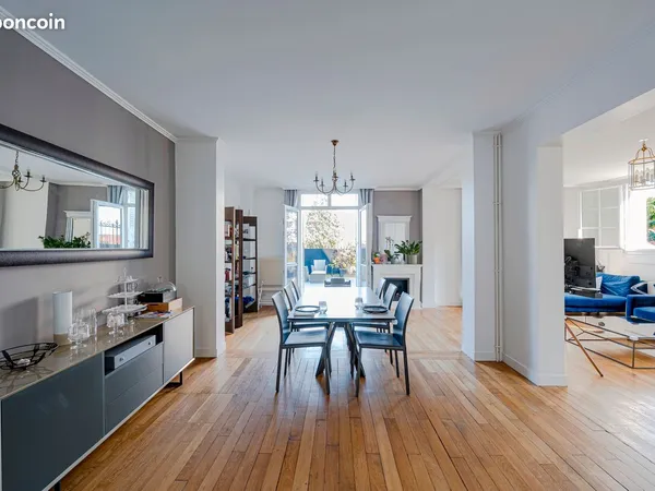 Chambres meublées haut de gamme avec vue Tour Eiffel