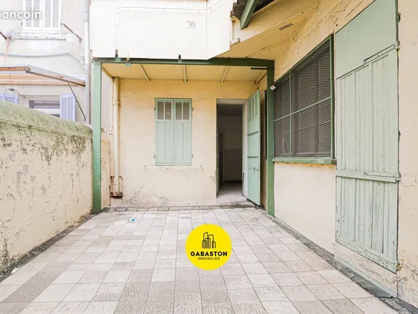 Entrepôt 280 m² Marseille 8ème