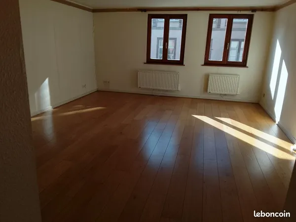 Appt Atypique 56M2 M2 Brooglie