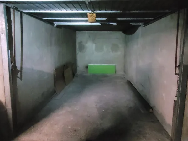 Box garage sécurisé Stationnement à 2 min gare Lyon Perrache