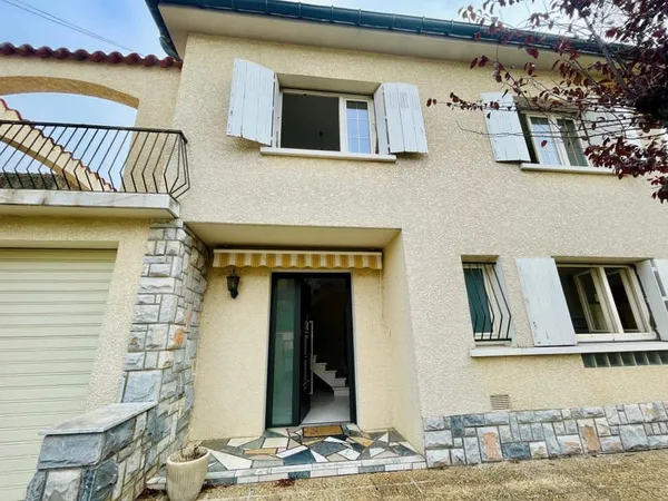 RAMONVILLE - Maison familiale spacieuse, au calme et proche des commodités