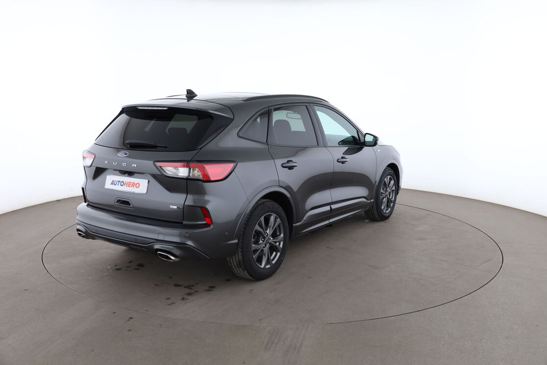 Ford Kuga 2.0 EcoBlue mHEV ST Line X — photo 5