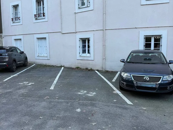 Parking 10 m²