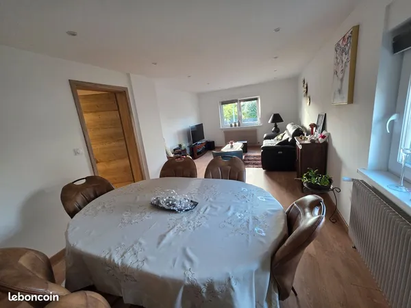 🏡 Appartement 118 m² en RDC de maison bi-famille - 3 chambres - Véranda - Pompe à chaleur