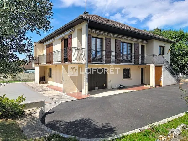 Maison 7 pièces 184 m²