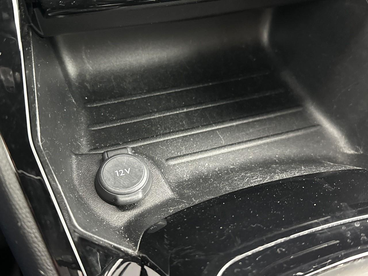 Peugeot 2008 puretech 130 s&s eat8 allure pack — photo 29