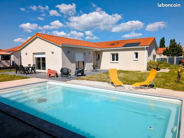 Maison 2021 de 118 m² - 4 chambres - Terrain 915 m² - Piscine - Pool house - Secteur recherché