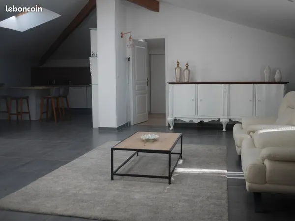 Location T4 meublé