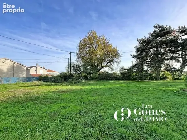 À vendre Terrain à bâtir dans un cadre résidentiel et calm