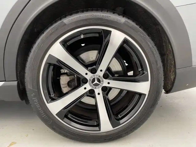 Mercedes Classe C break 200 9g-tronic 4matic — photo 17