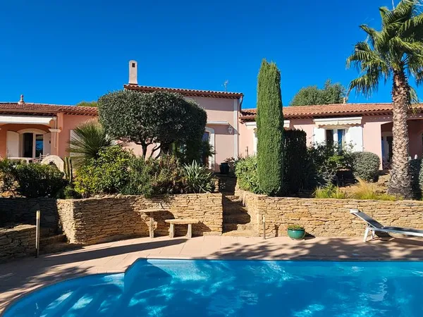 Villa 132 m2-Plain-pieds-6 P - Terrain 2000m2