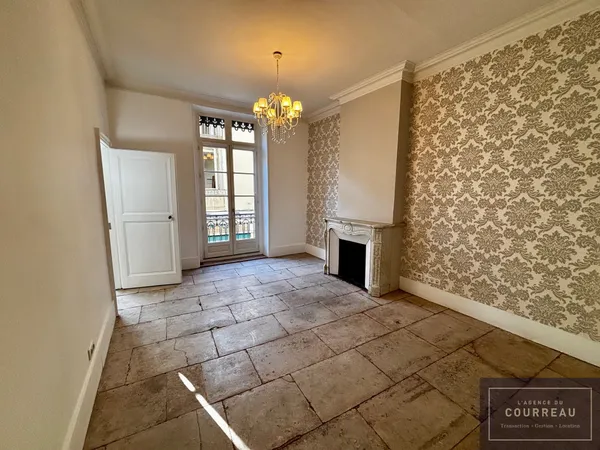 MONTPELLIER COMÉDIE APPARTEMENT PRESTIGE 88 M2 1ER ÉTAGE