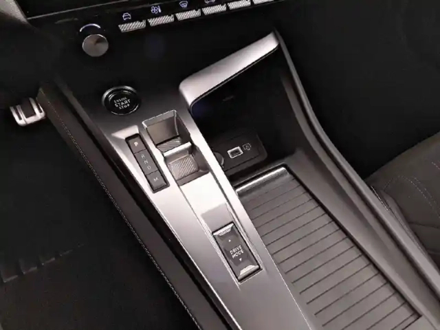 Peugeot 308 sw puretech 130ch s&amp;s eat8 — photo 60