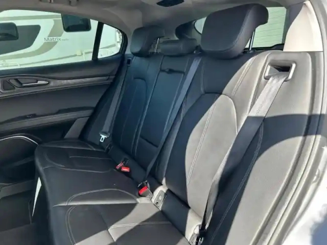 Alfa Romeo Stelvio 2.2 diesel 190ch sprint at8 my20 — photo 4