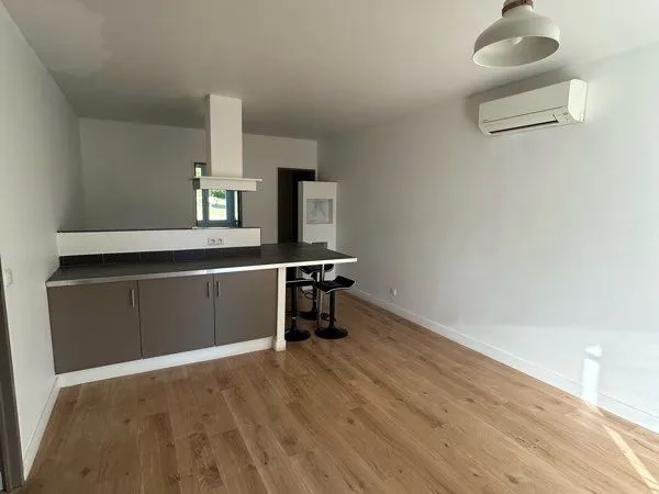 Furiani appartement T3 balcon
