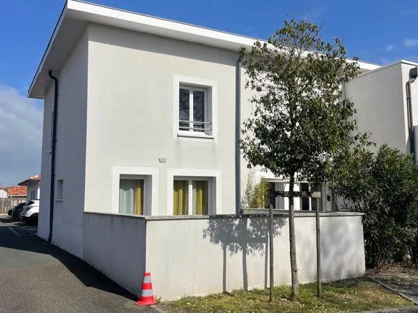 Maison de ville louée meublée à La Teste