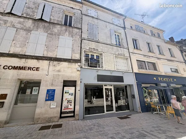 Immeuble 8 pièces 147 m²
