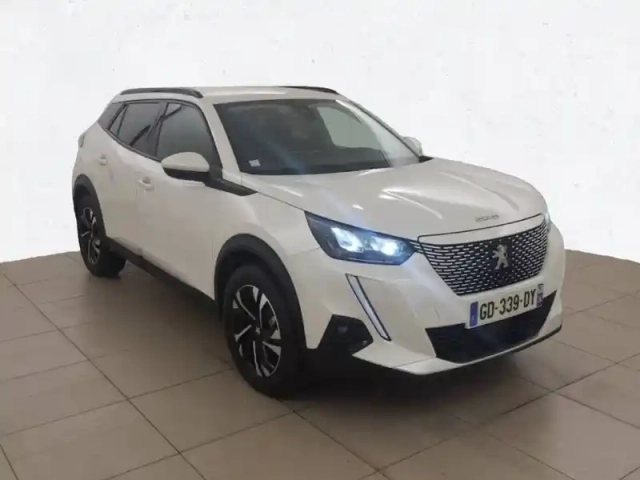 Peugeot 2008 electrique 136 ch — photo 3