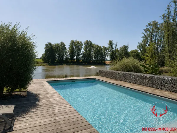 Maison Bressane rénové - 110m² - Etangs - Piscine - Terrain 2Ha