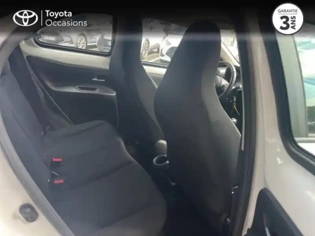 Toyota Aygo X 1.0 vvt-i 72ch dynamic — photo 7