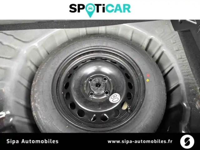 Dacia Sandero tce 90 - 22 — photo 11