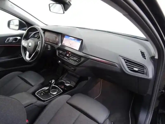 Bmw Serie 1 série 1 120da xdrive 190ch edition sport — photo 12
