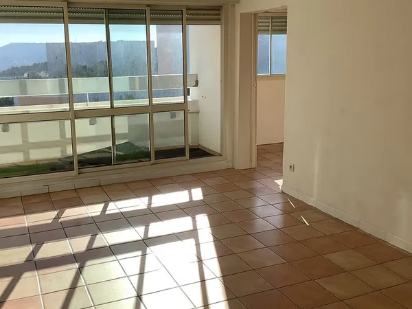 Appartement 4 pièces 77 m²