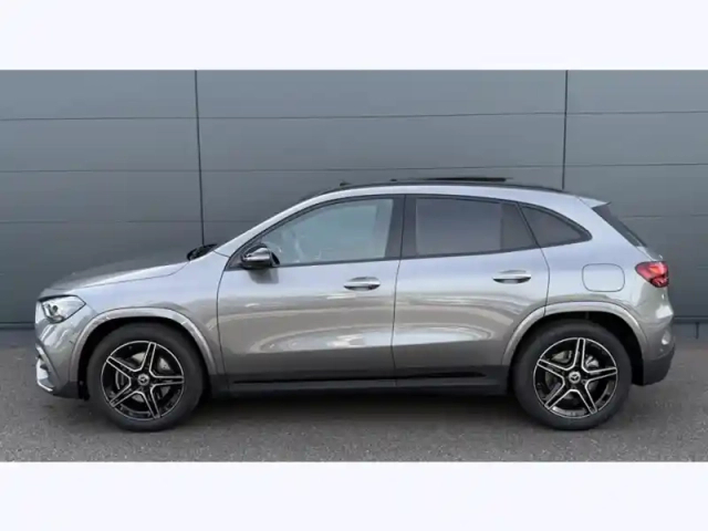 Mercedes Gla 220 d 4matic edition 140 — photo 2