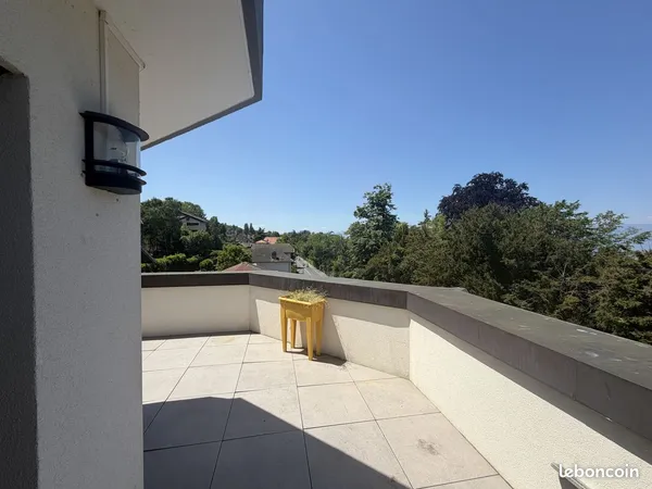 Appartement 4 pièces 150 m²
