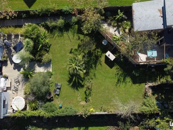 Propriété 8 pièces 164 m²