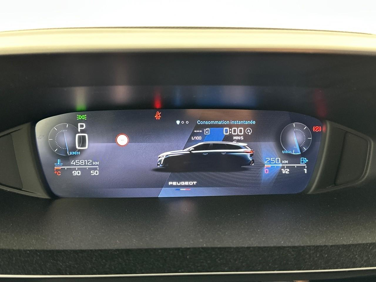 Peugeot 308 sw puretech 130ch s&s eat8 allure pack — photo 21