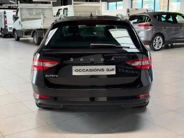 Skoda Superb combi 2.0 tdi 150ch scr business dsg7 — photo 6