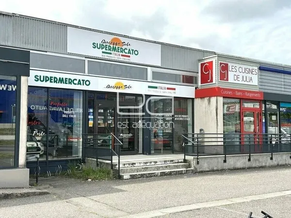 Local commercial 500 m²