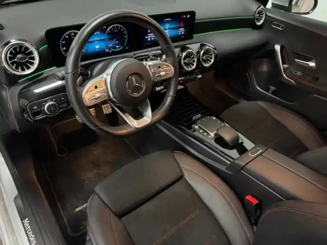 Mercedes Classe A 250 e amg line — photo 17