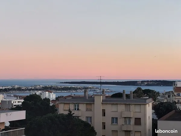 Location T3 Meublé Cannes - Vue Mer