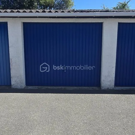 Parking 14 m²