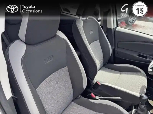Toyota Yaris 110 vvt-i design y20 5p rc19 — photo 6
