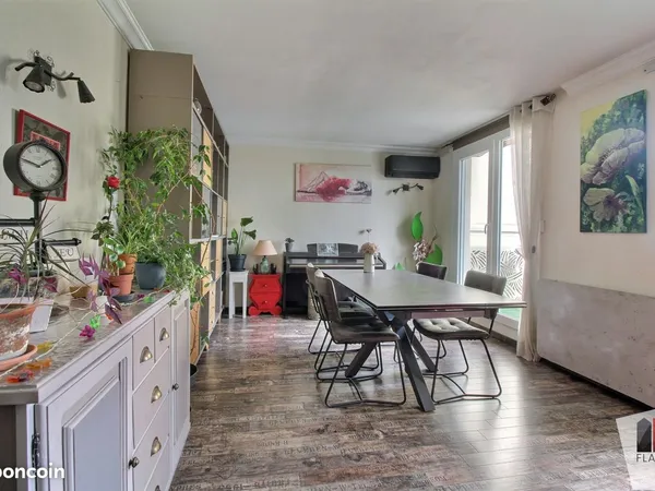 Duplex 5 pièces 146 m²