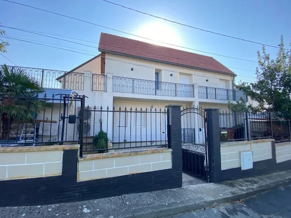 Maison 5 pièces 81 m²