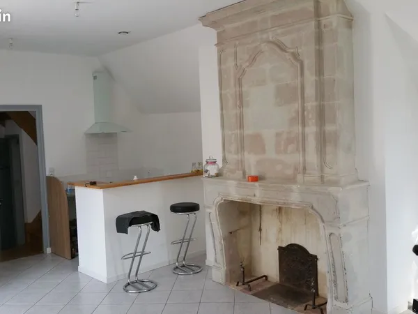 Petite maison à louer Chateau Gontier centre