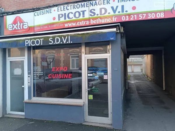 Local commercial 82 m²