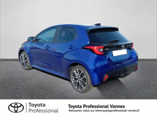 Toyota Yaris 116h design 5p my26 — photo 3