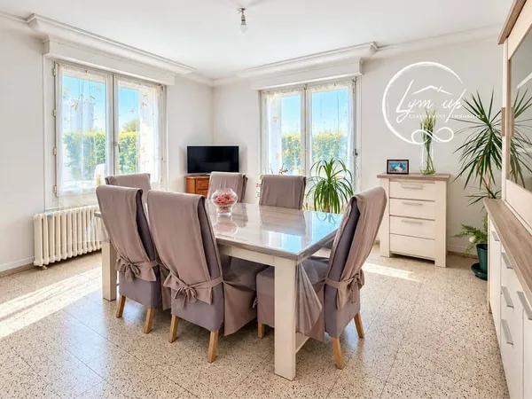 Maison 7 pièces 114 m²