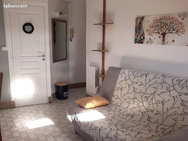 Studio meublé 17 m2, Place Bichon, Angers