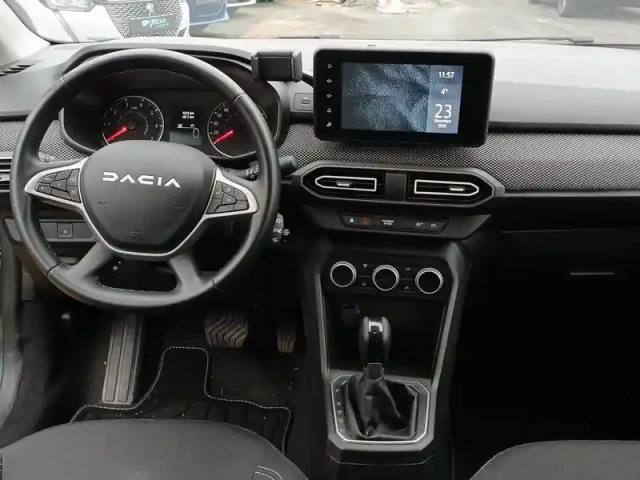Dacia Sandero tce 90 cvt gsr2 — photo 51