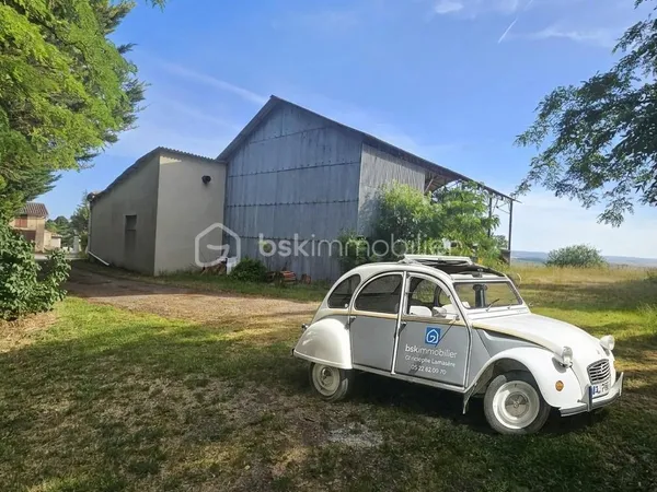 Maison 2 pièces 200 m²