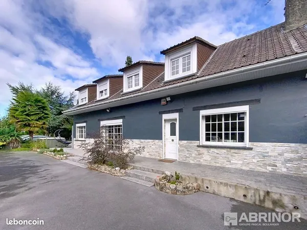 Maison 7 pièces 146 m²
